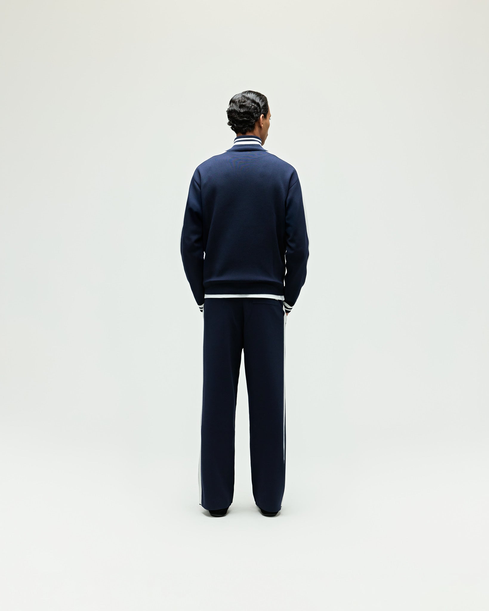 eightyfive-knit-trackjacket-jacke-navy-stehkragen image 6