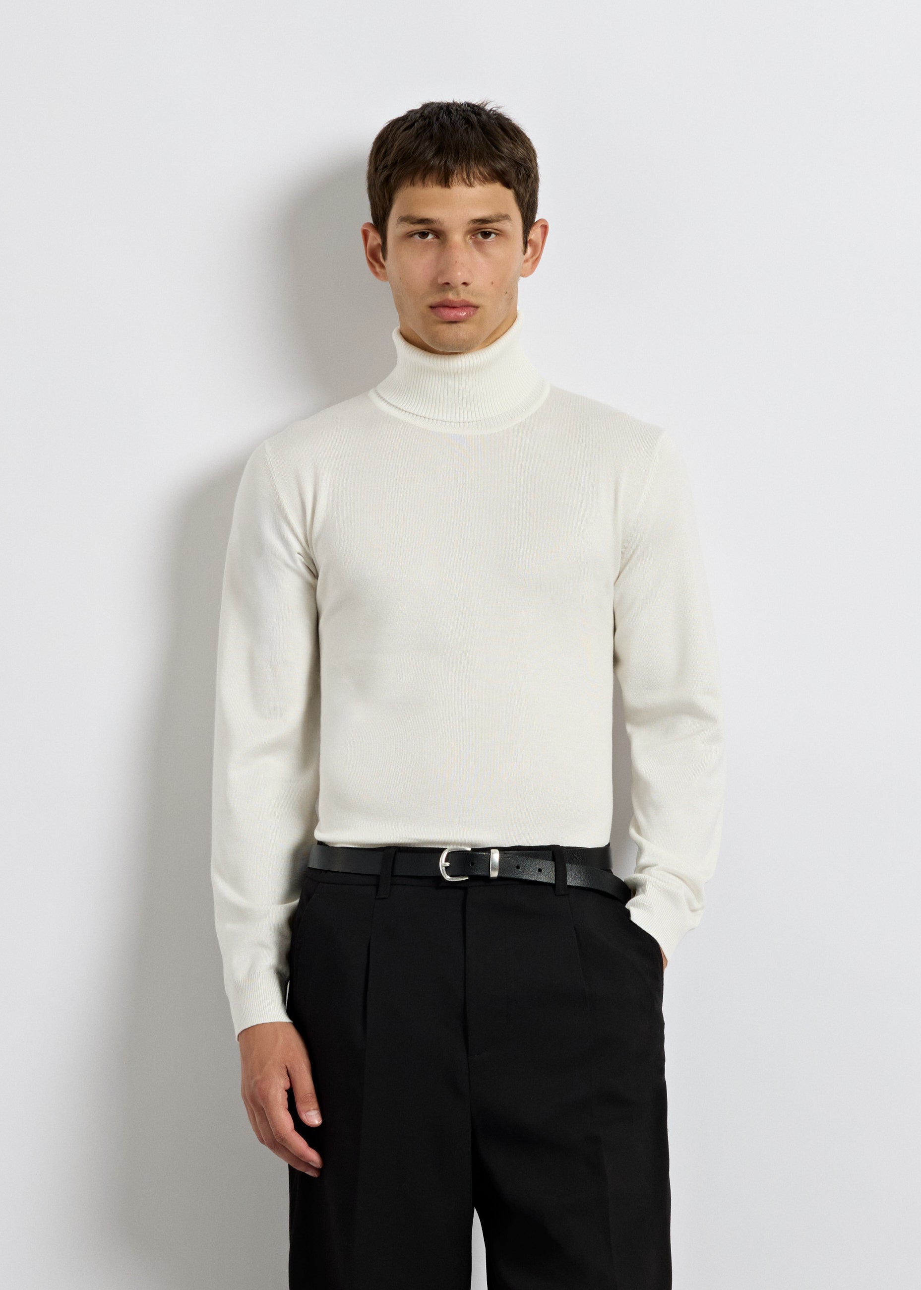 burocs-fine-knit-turtleneck-pullover-off-white-m image 3