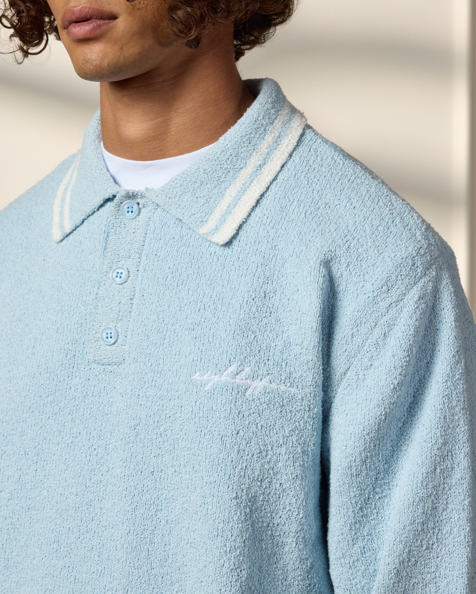 eightyfive-tops-boucle-polo-longsleeve-babyblue-white image 6