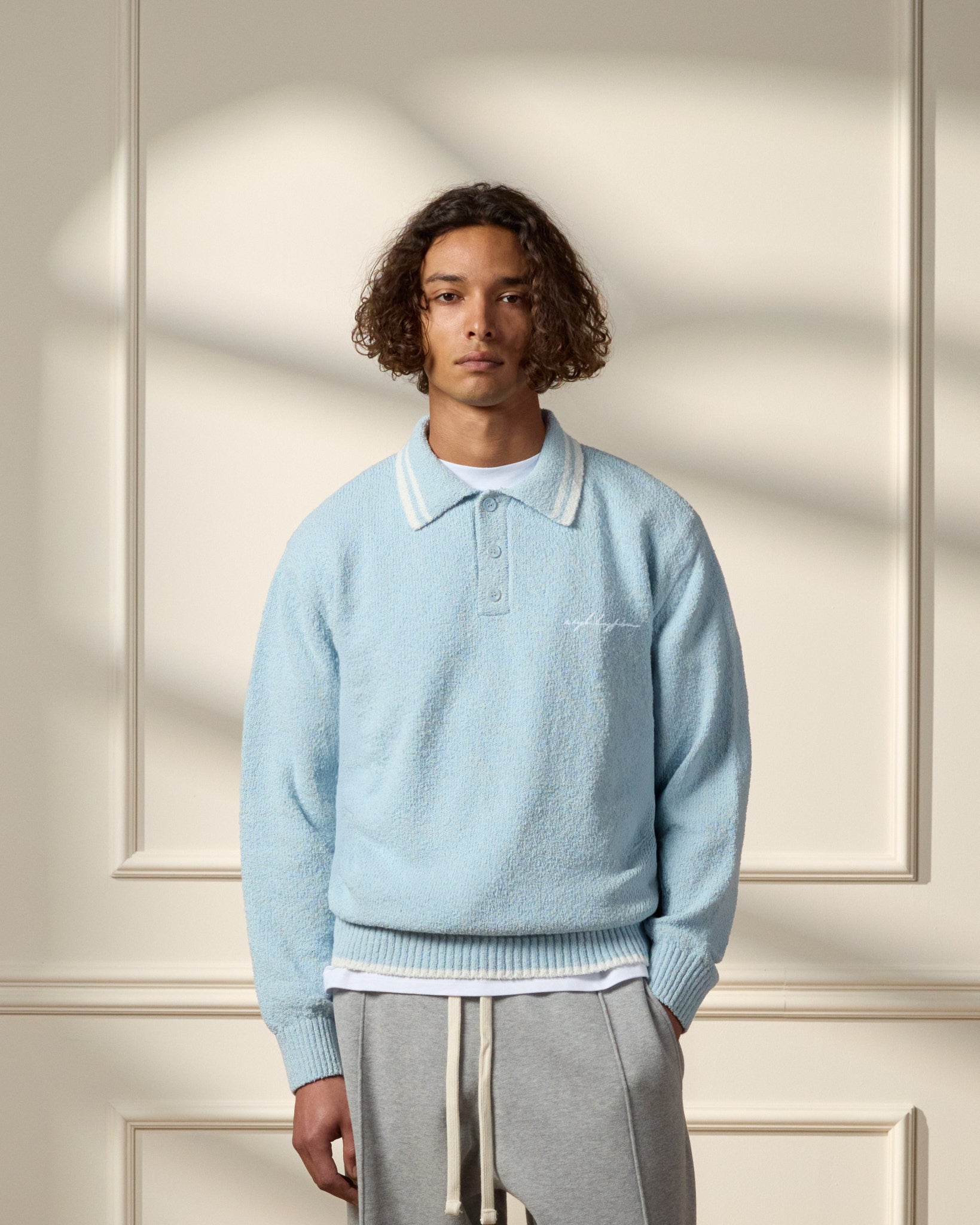 eightyfive-tops-boucle-polo-longsleeve-babyblue-white image 3