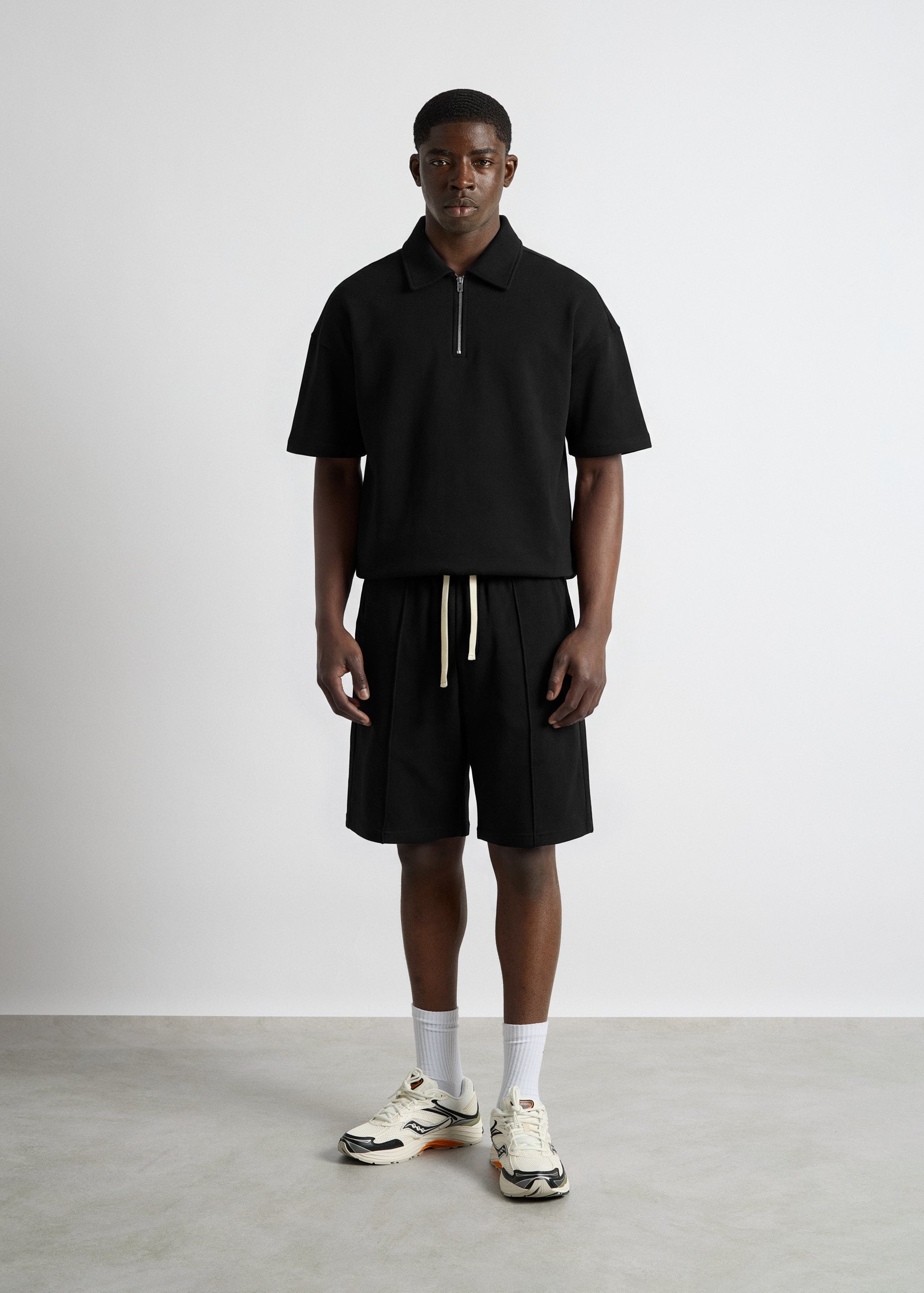 burocs-shorts-sweatshorts-with-seam-hose-black-baumwolle image 5