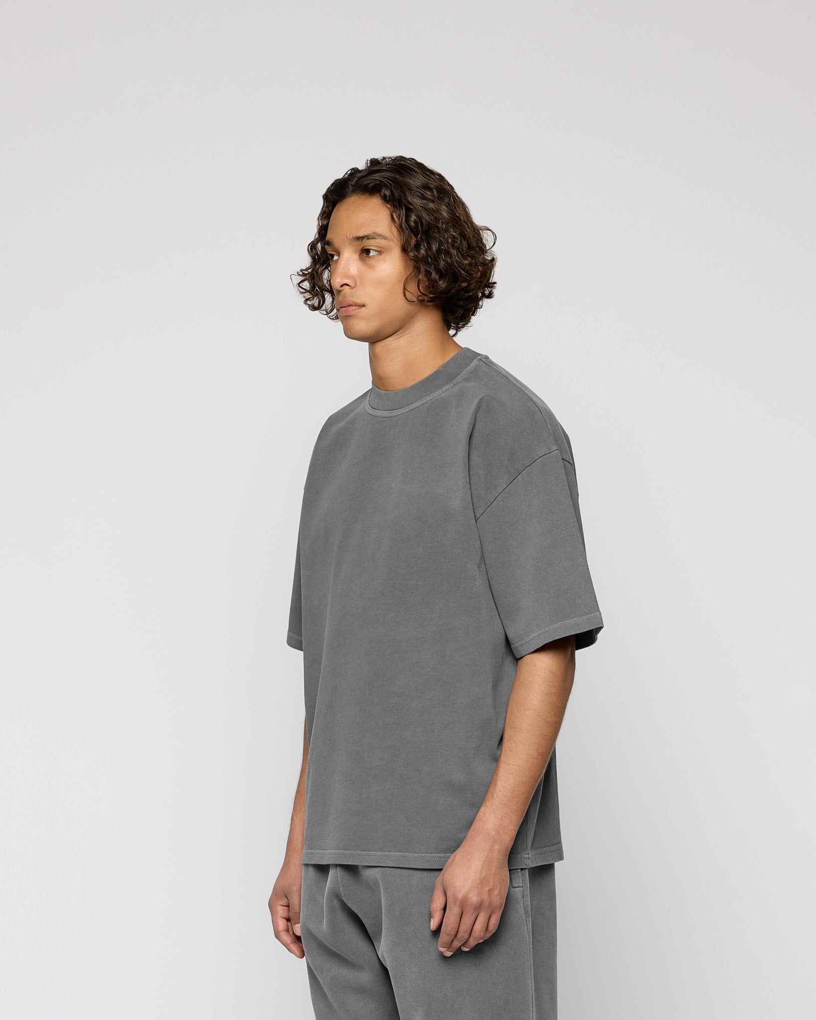 eightyfive-signature-oversized-t-shirt-herren-stone-grey-baumwolle image 3