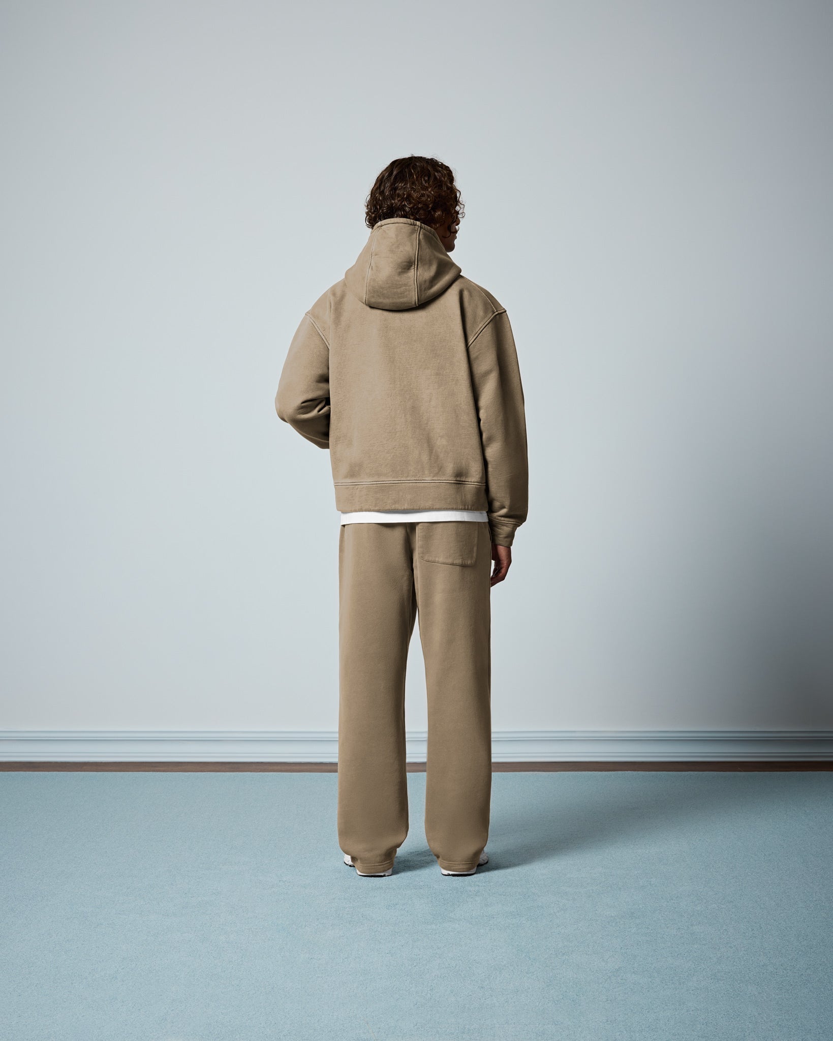eightyfive-tops-signature-heavy-zip-hoodie-washed-taupe-490gsm image 6