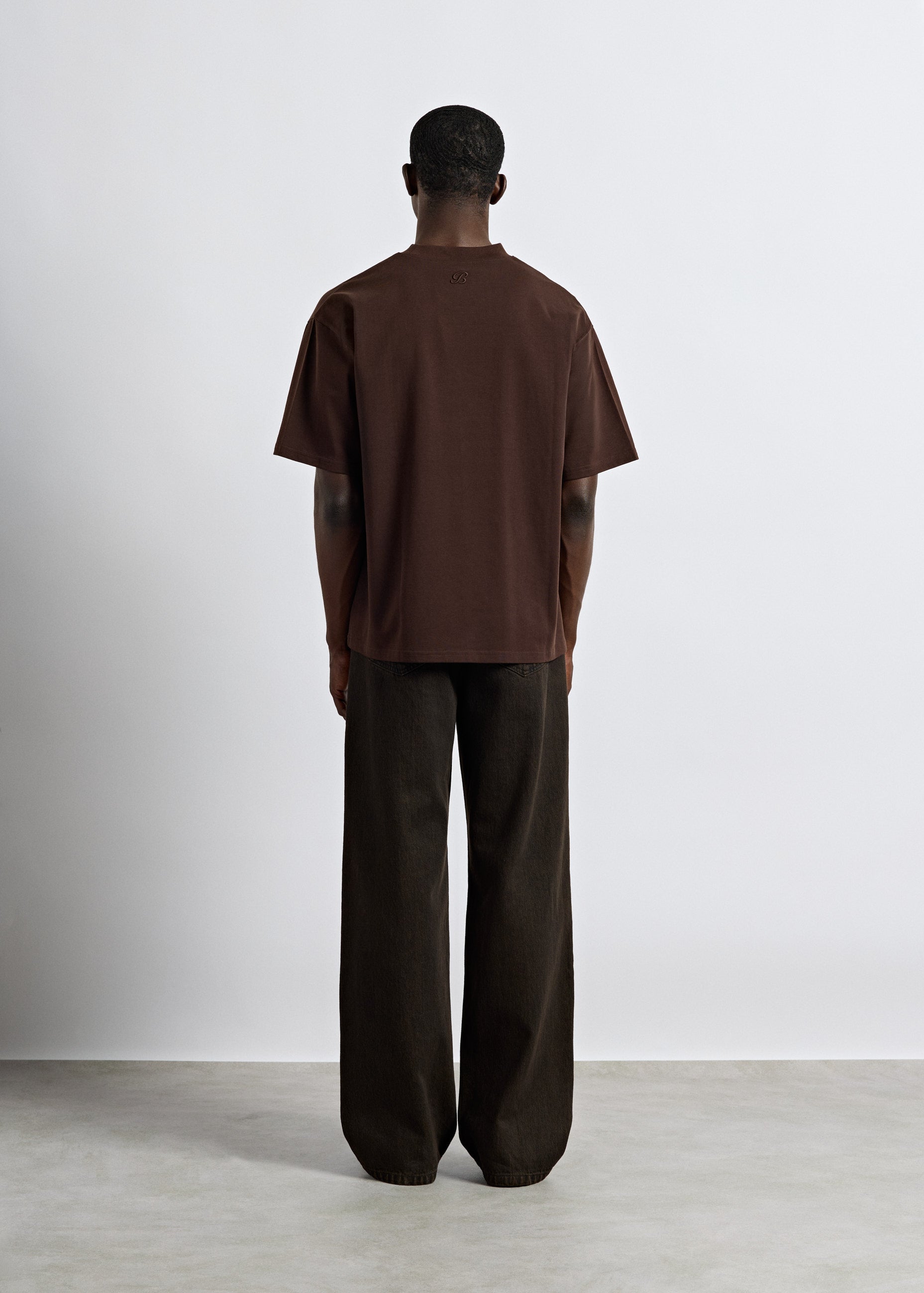 burocs-t-shirts-oversize-t-shirt-dark-chocolate-stickerei image 5
