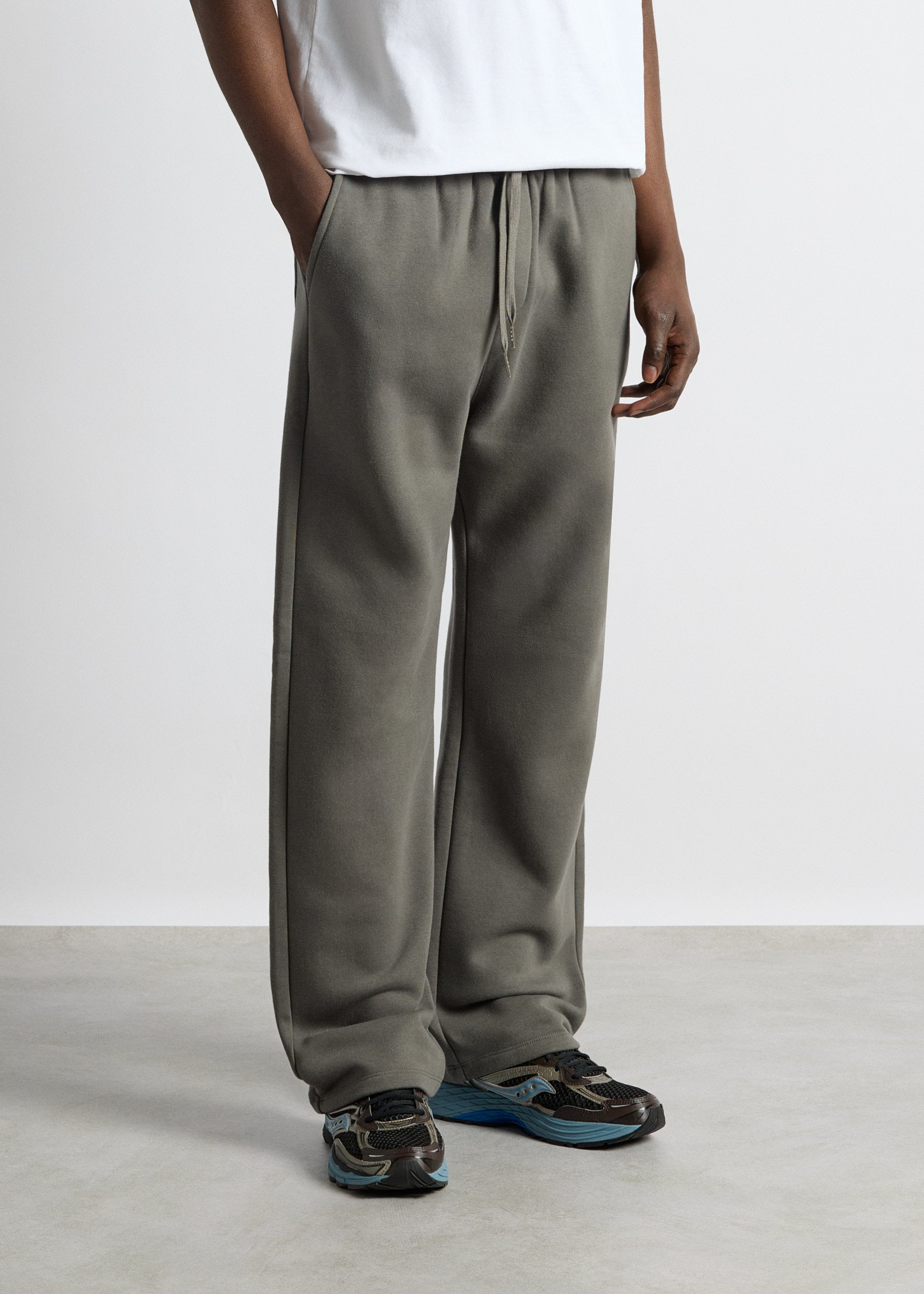 burocs-sweatpants-basic-sweatpants-hose-grey-baumwolle image 4