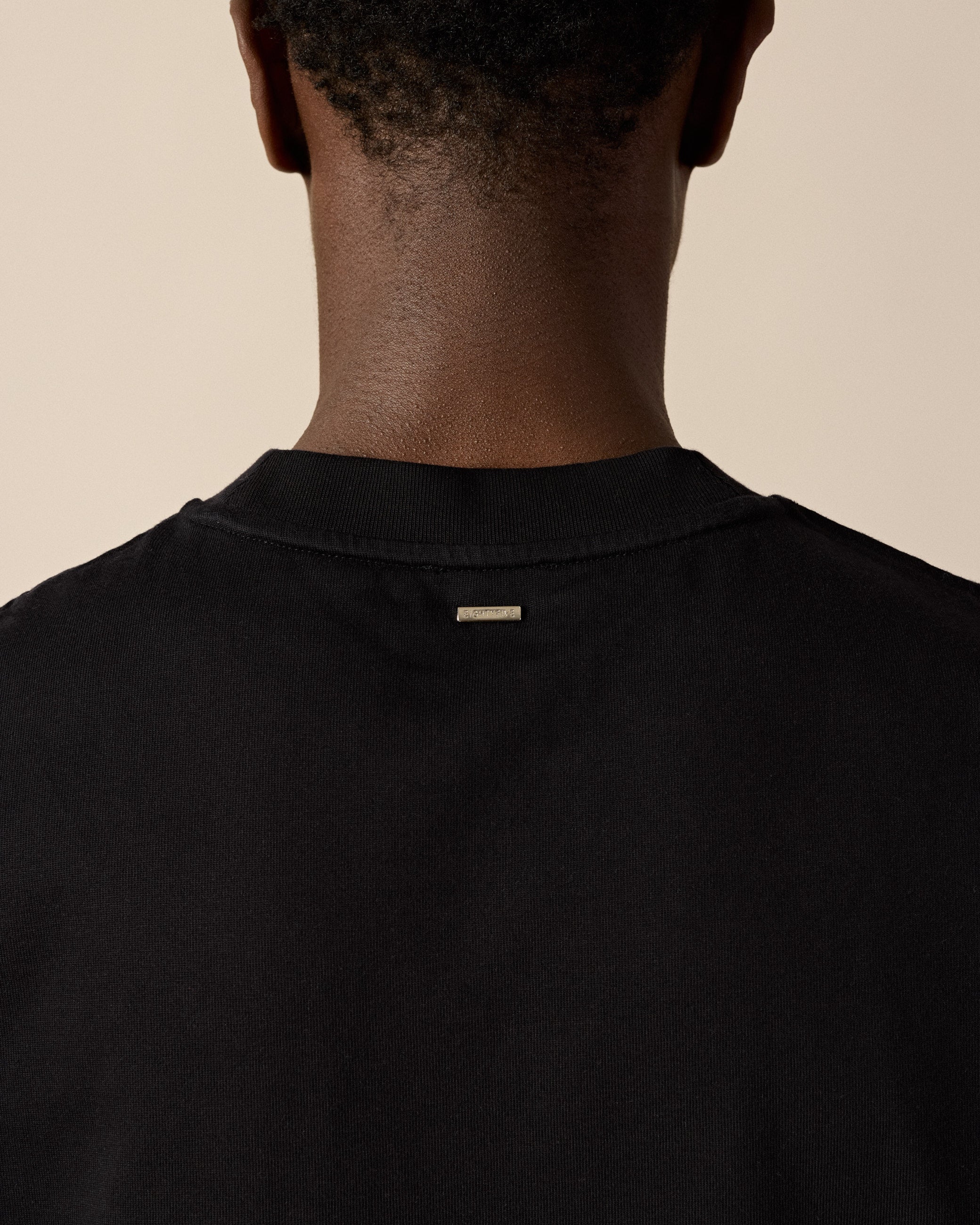 eightyfive-loose-tanktop-muskelshirt-black-baumwolle image 7