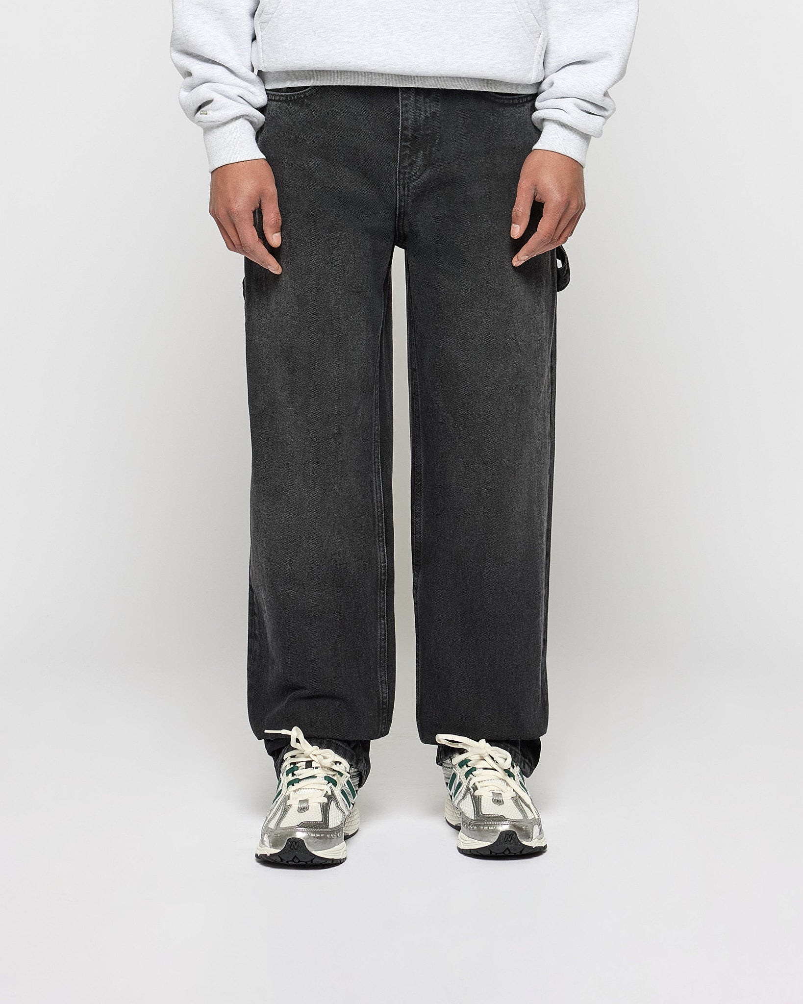 eightyfive-baggy-carpenter-denim-jeans-black-washed image 3