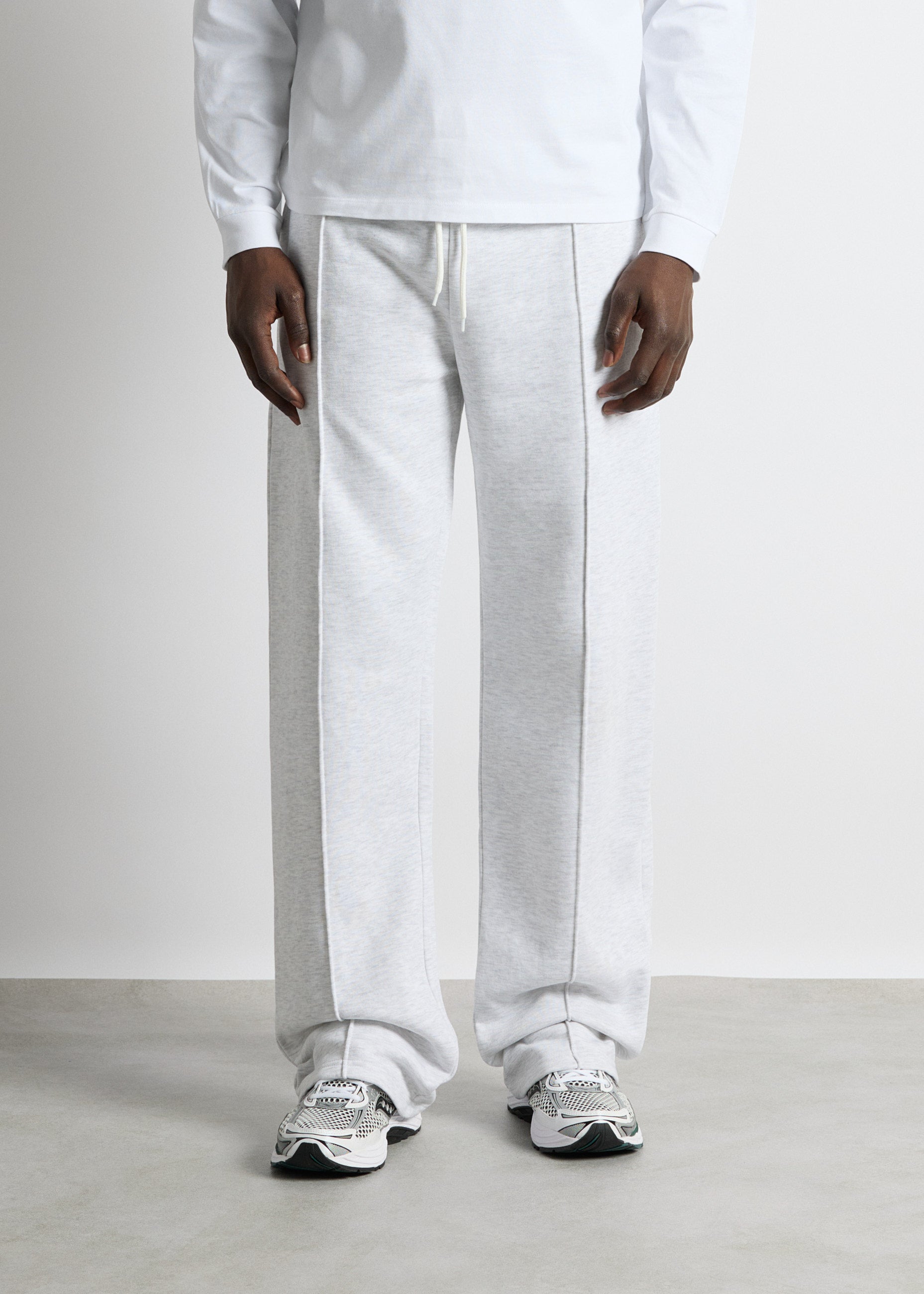 burocs-sweatpants-wide-leg-sweatpants-ash-grey image 3