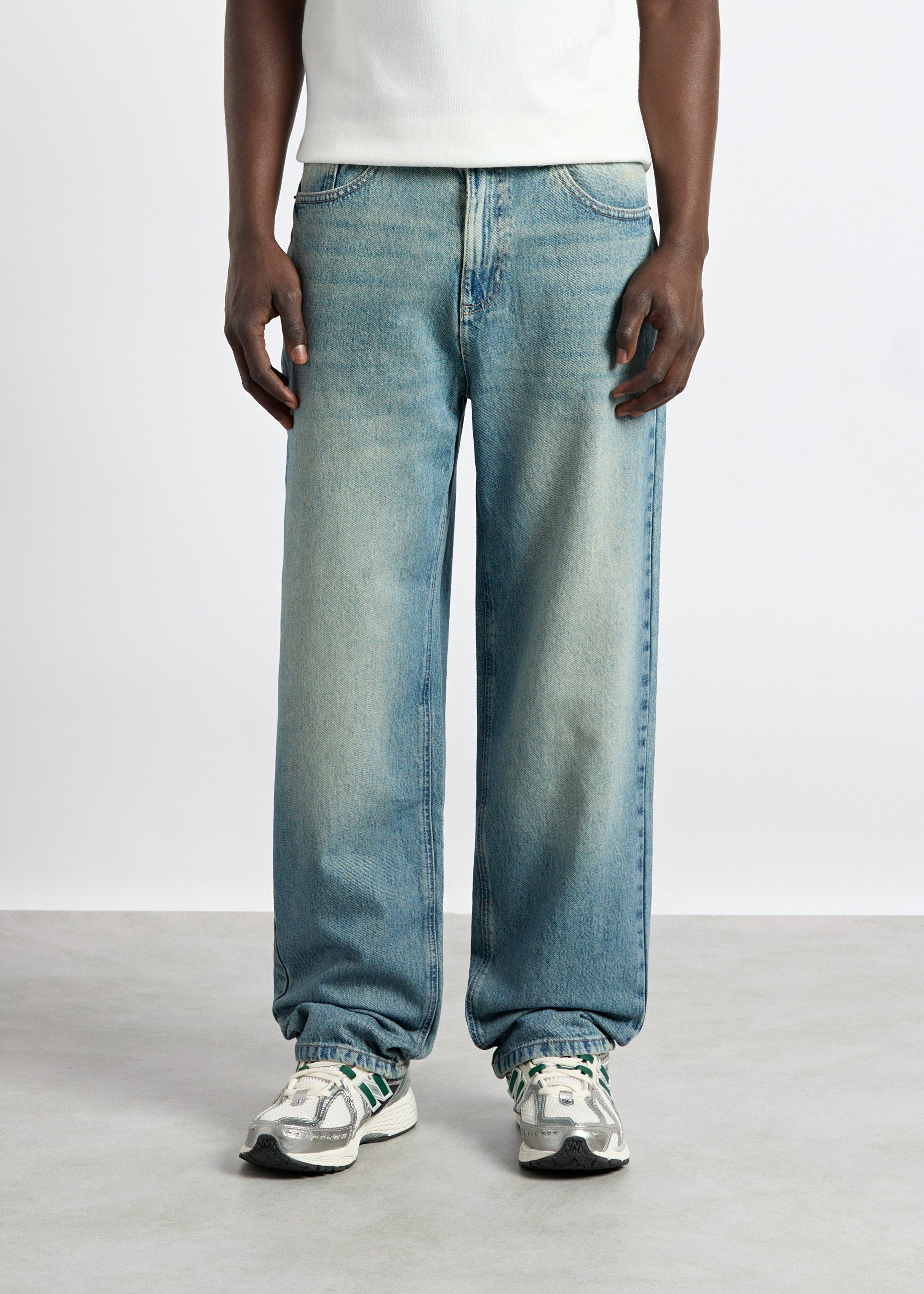 burocs-denim-vito-baggy-jeans-washed-indigo-w30-l32 image 4