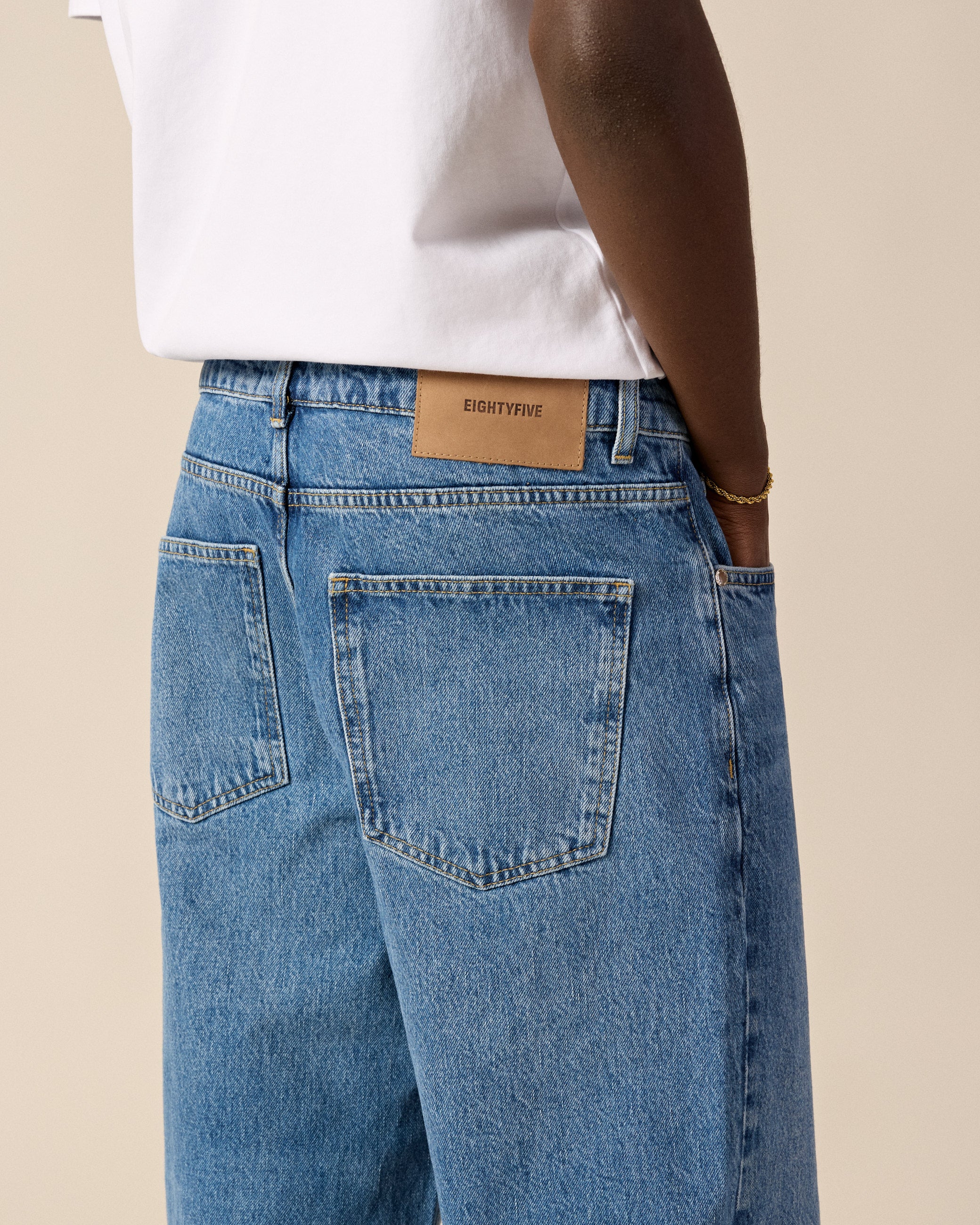 eightyfive-baggy-denim-jeans-true-blue-baggy-fit image 7
