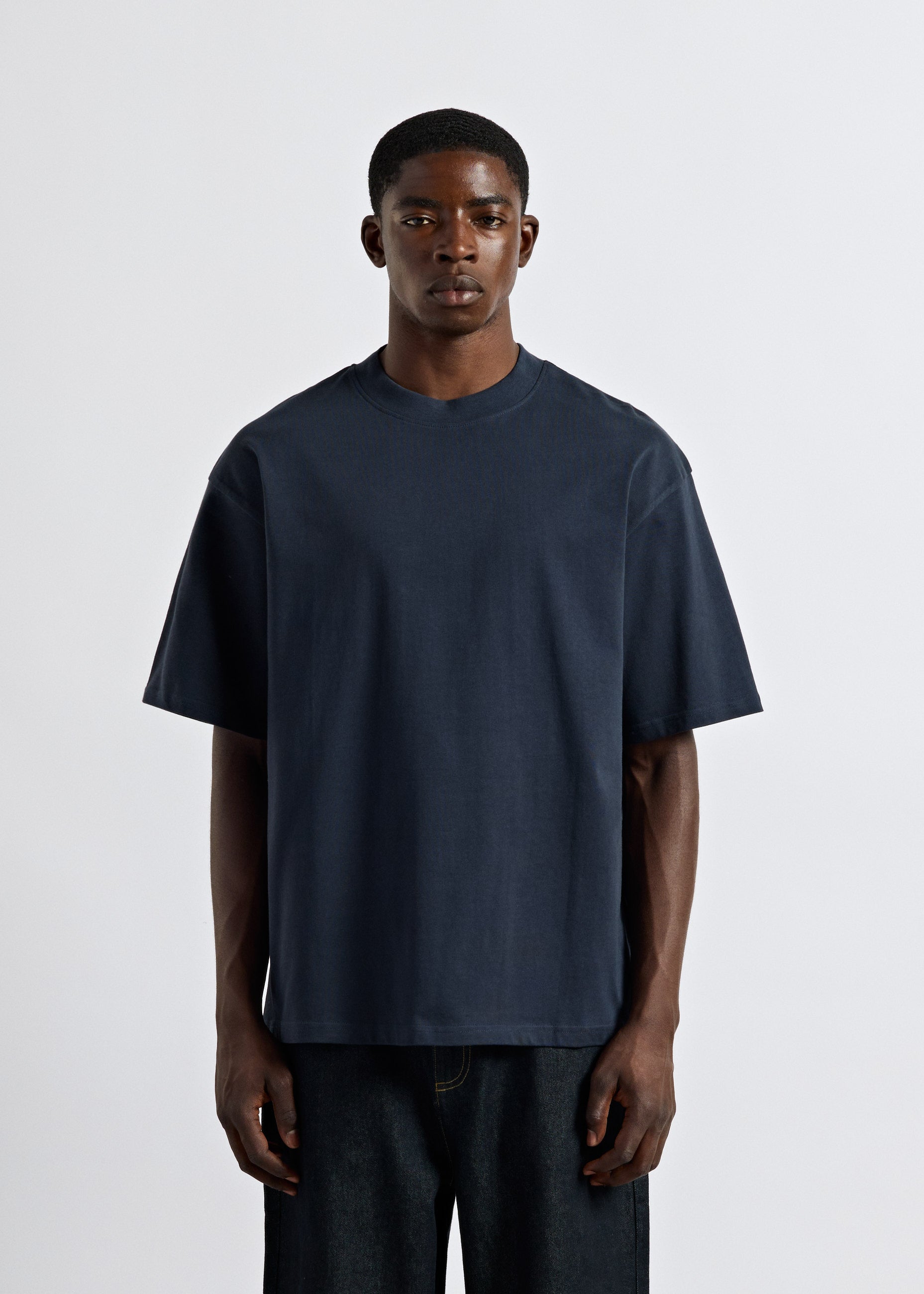 burocs-oversize-t-shirt-navy-mit-b-stickerei-240-gsm image 3