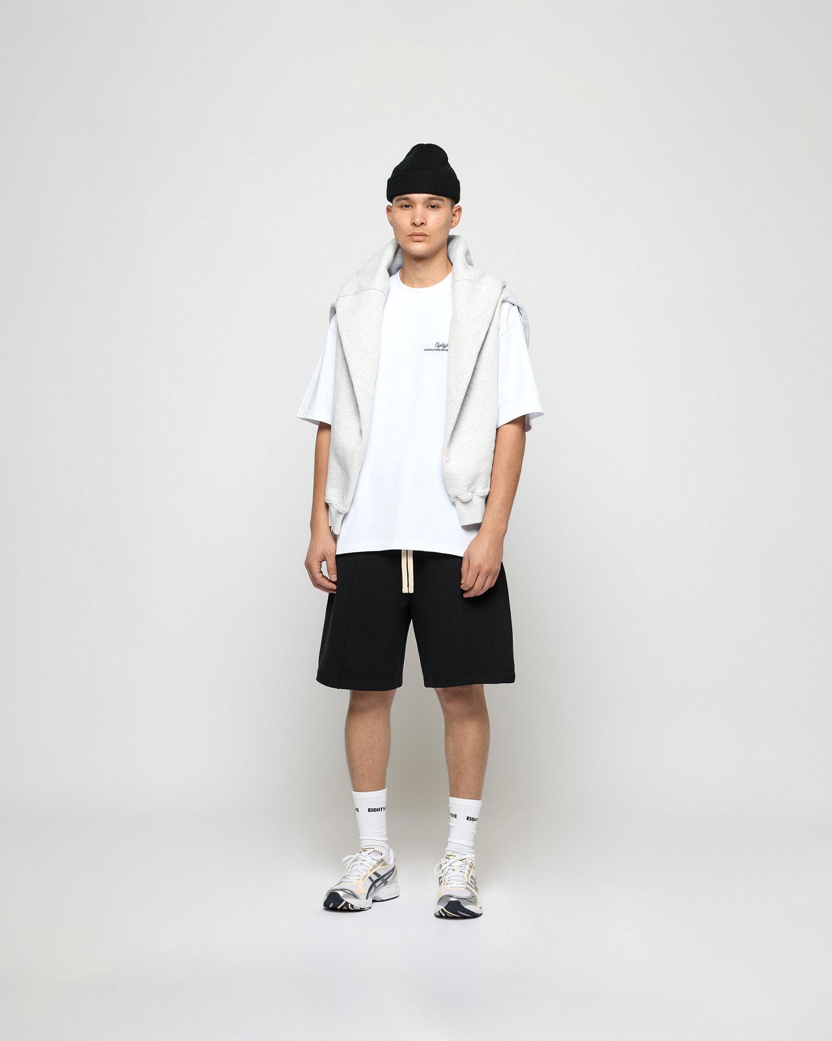 eightyfive-bottoms-pleated-sweatshorts-shorts-black image 5