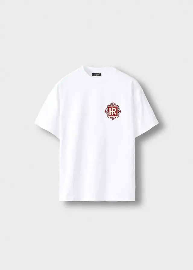 burocs-t-shirts-oversize-t-shirt-hotel-emblem-wei-print image 1
