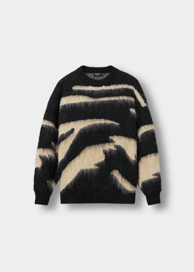 burocs-hairy-monochrome-knit-sweater-black-oversize image 1