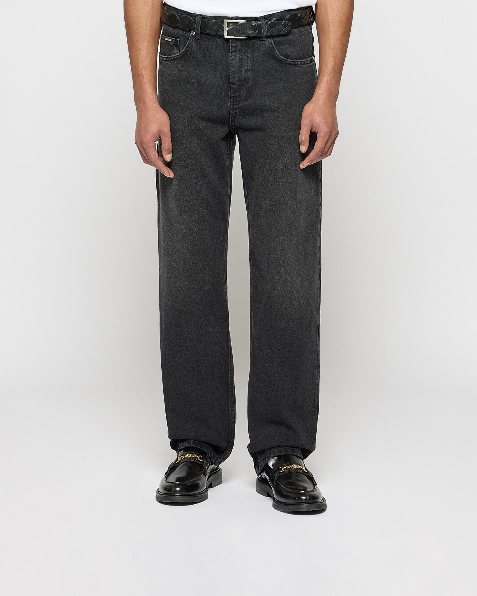eightyfive-straight-denim-jeans-black-washed-straight-fit image 2