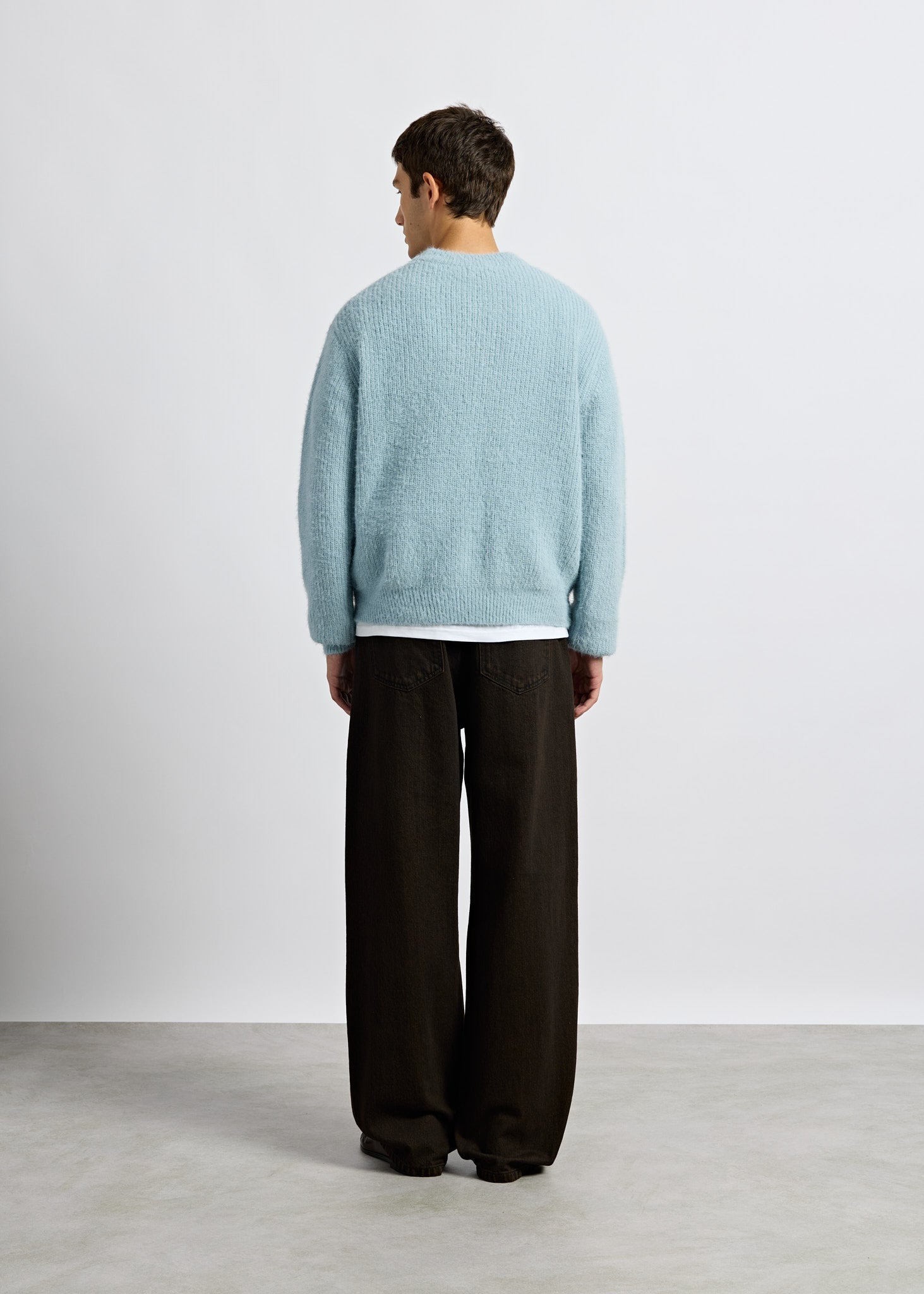 burocs-fuzzy-knit-crewneck-baby-blue-oversize-strick image 5