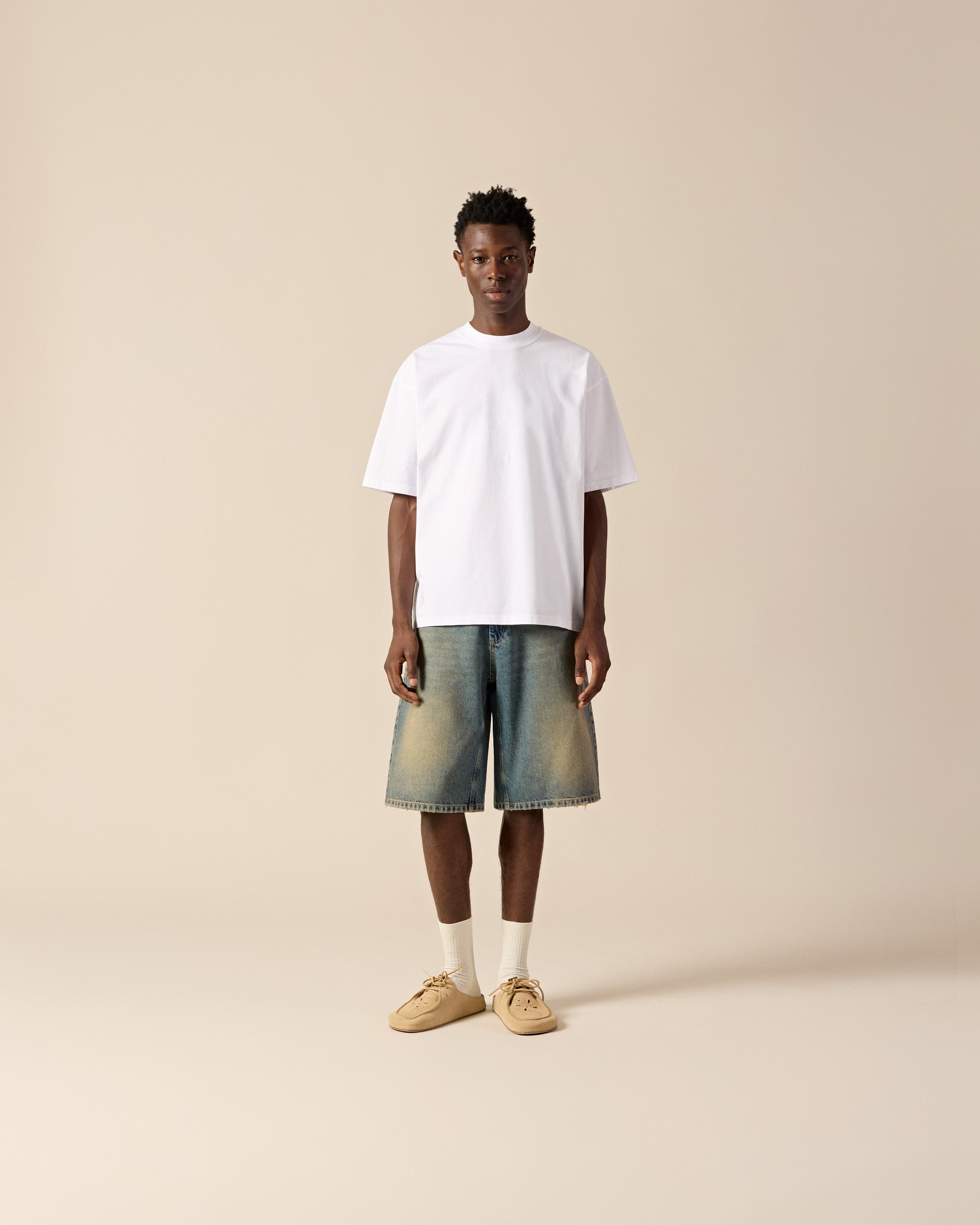 eightyfive-printed-light-oversized-t-shirt-white image 5