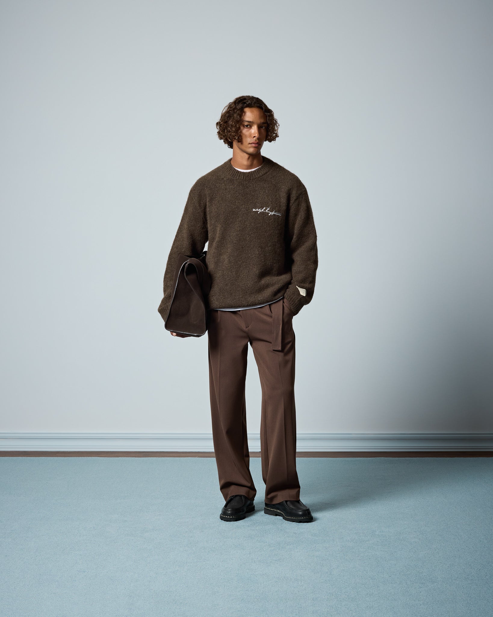 eightyfive-heavy-crew-neck-sweater-pullover-dark-khaki image 4