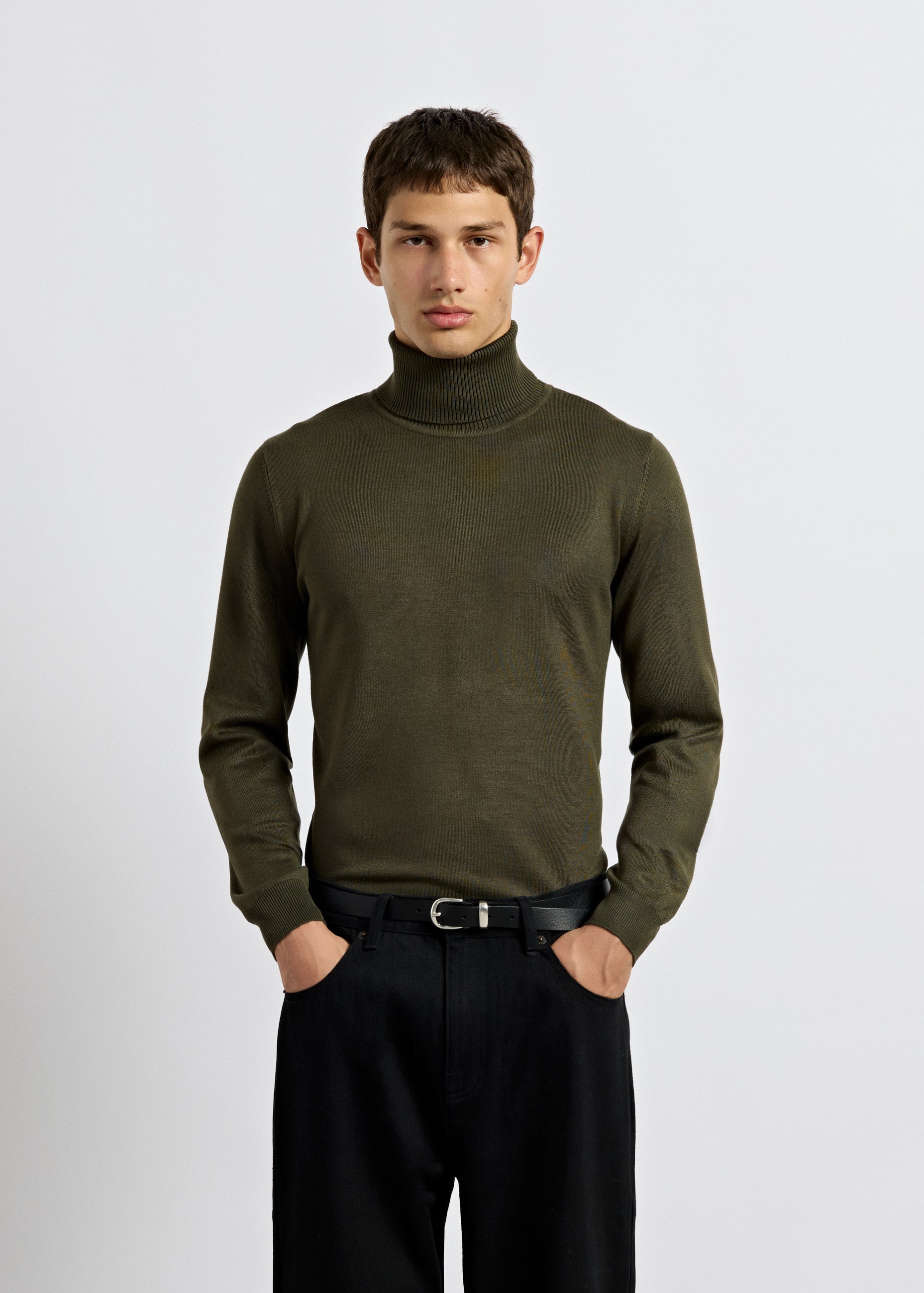 burocs-fine-knit-turtleneck-rollkragen-moss-green image 3