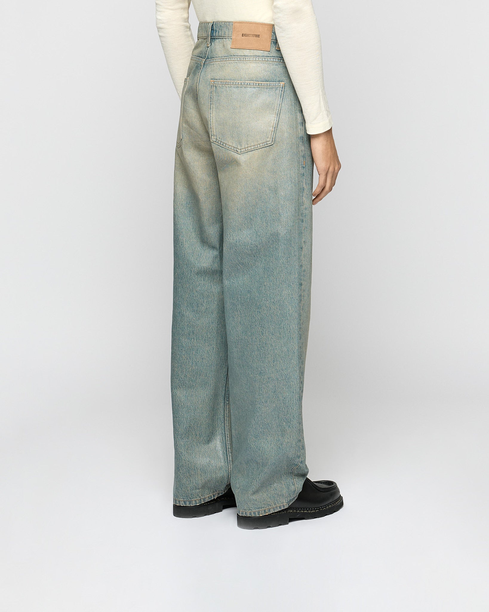eightyfive-bottoms-coated-relaxed-denim-jeans-island-blue image 4
