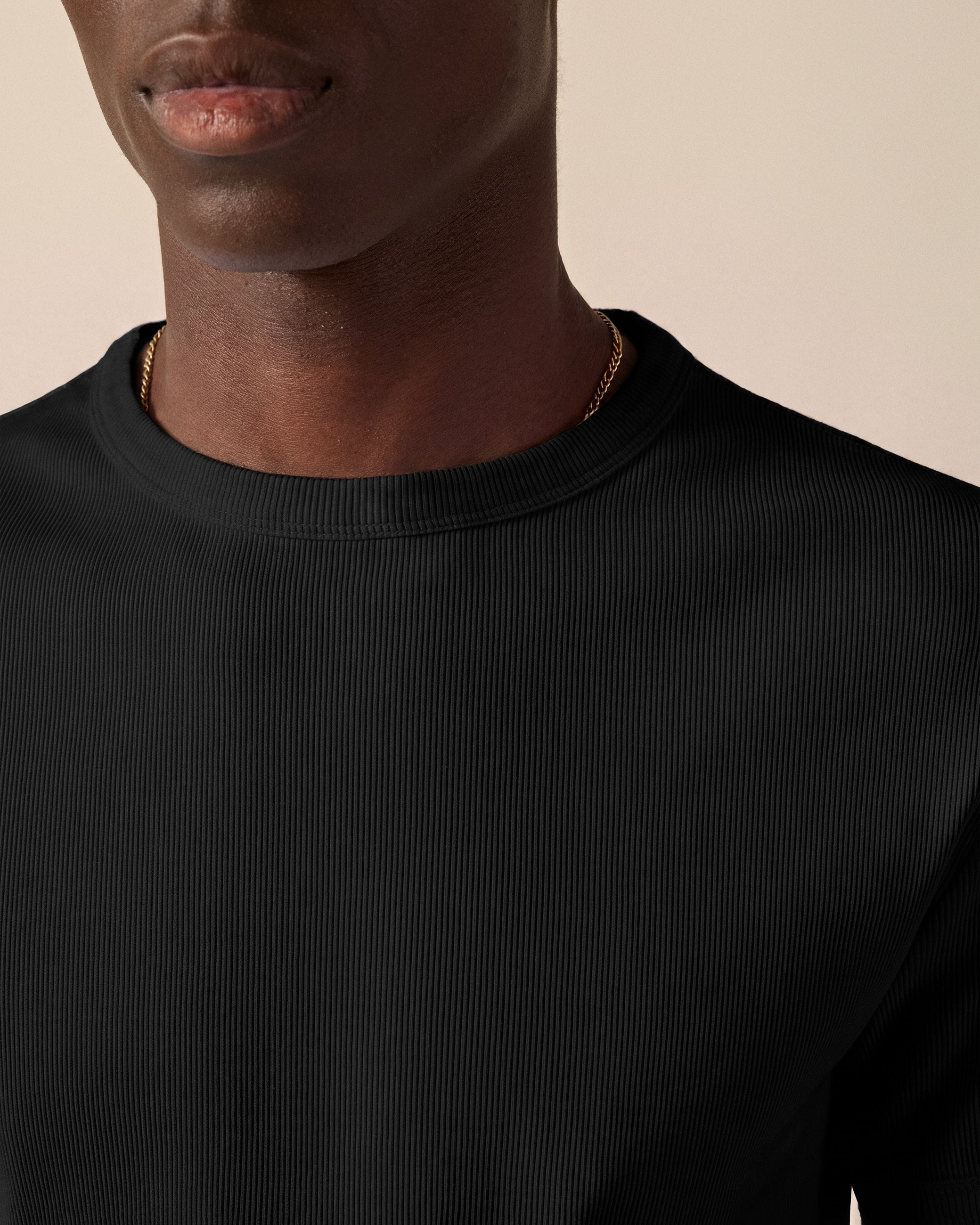 eightyfive-signature-t-shirt-herren-slim-fit-schwarz-baumwolle image 6