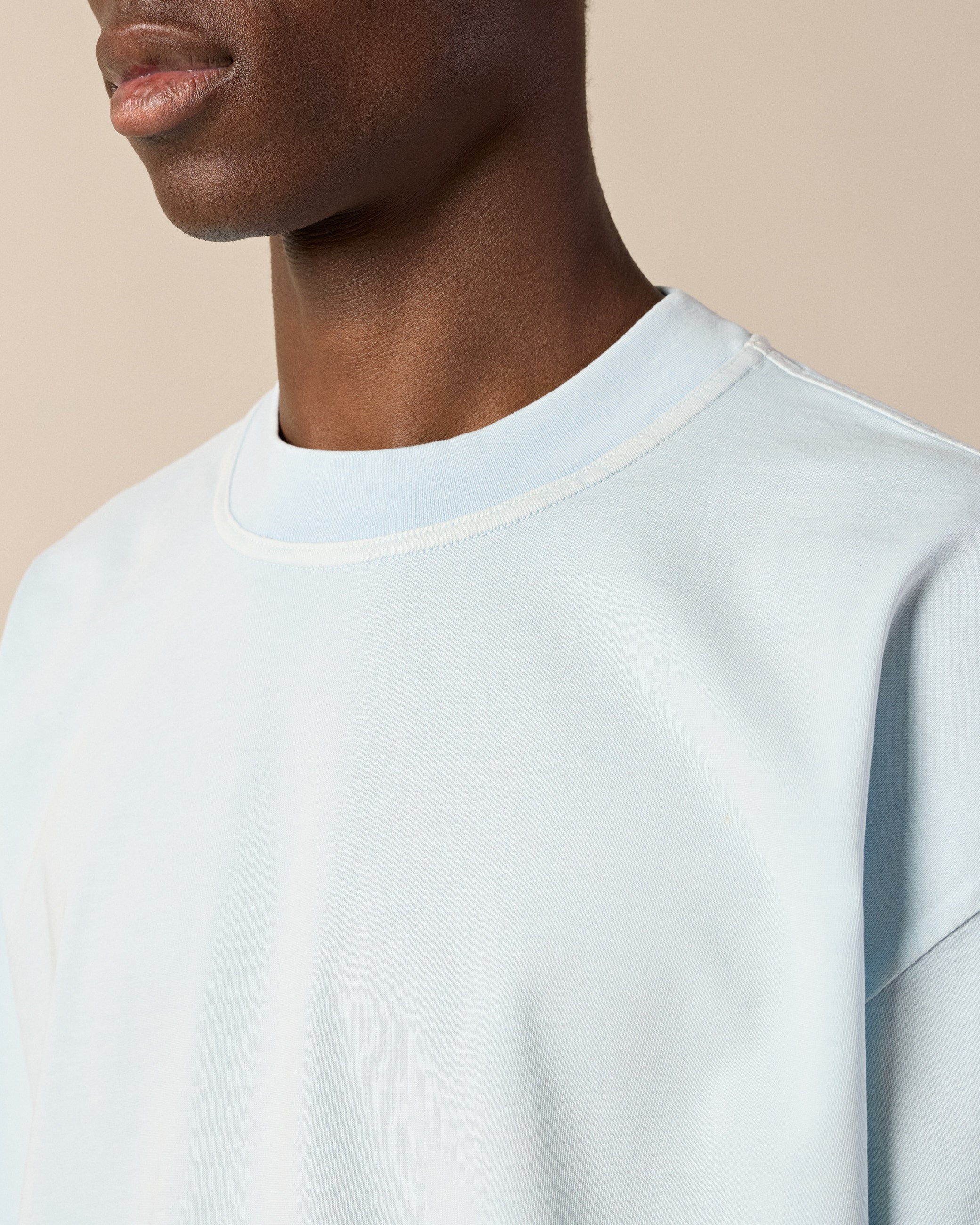 eightyfive-signature-light-t-shirt-washed-baby-blue-oversized image 6