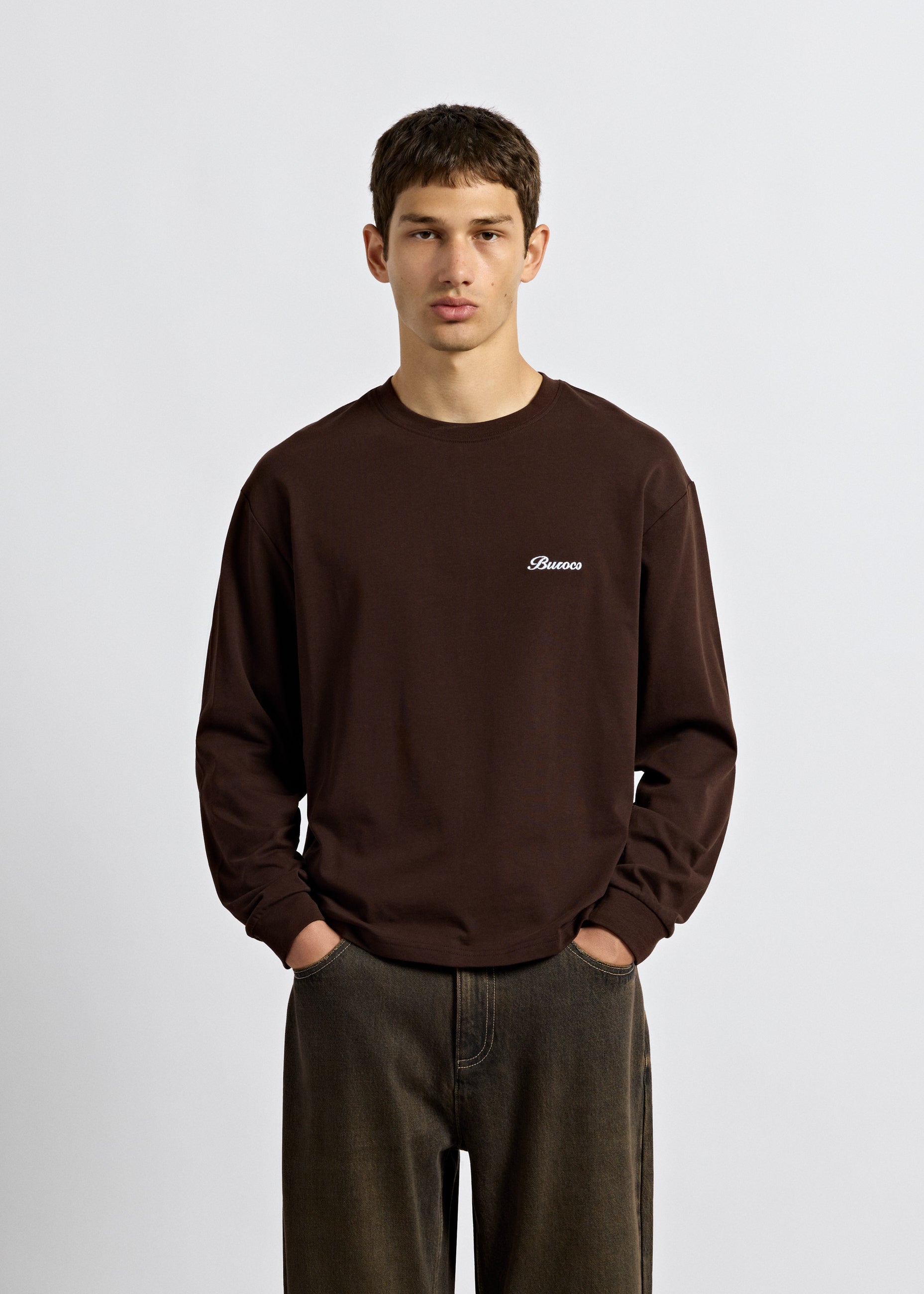 burocs-longsleeve-embroidery-dark-chocolate-baumwolle image 3