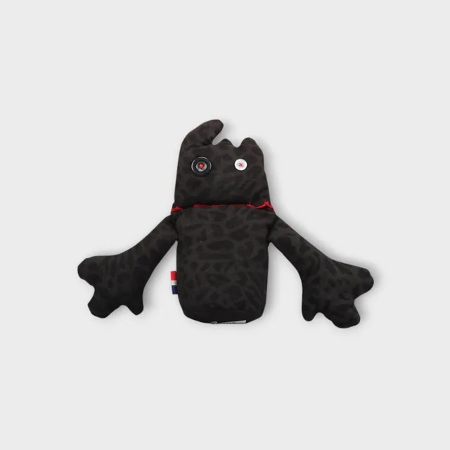 le-fix-kaj-figur-camo-schwarz-dekofigur-aus-baumwolle image 1