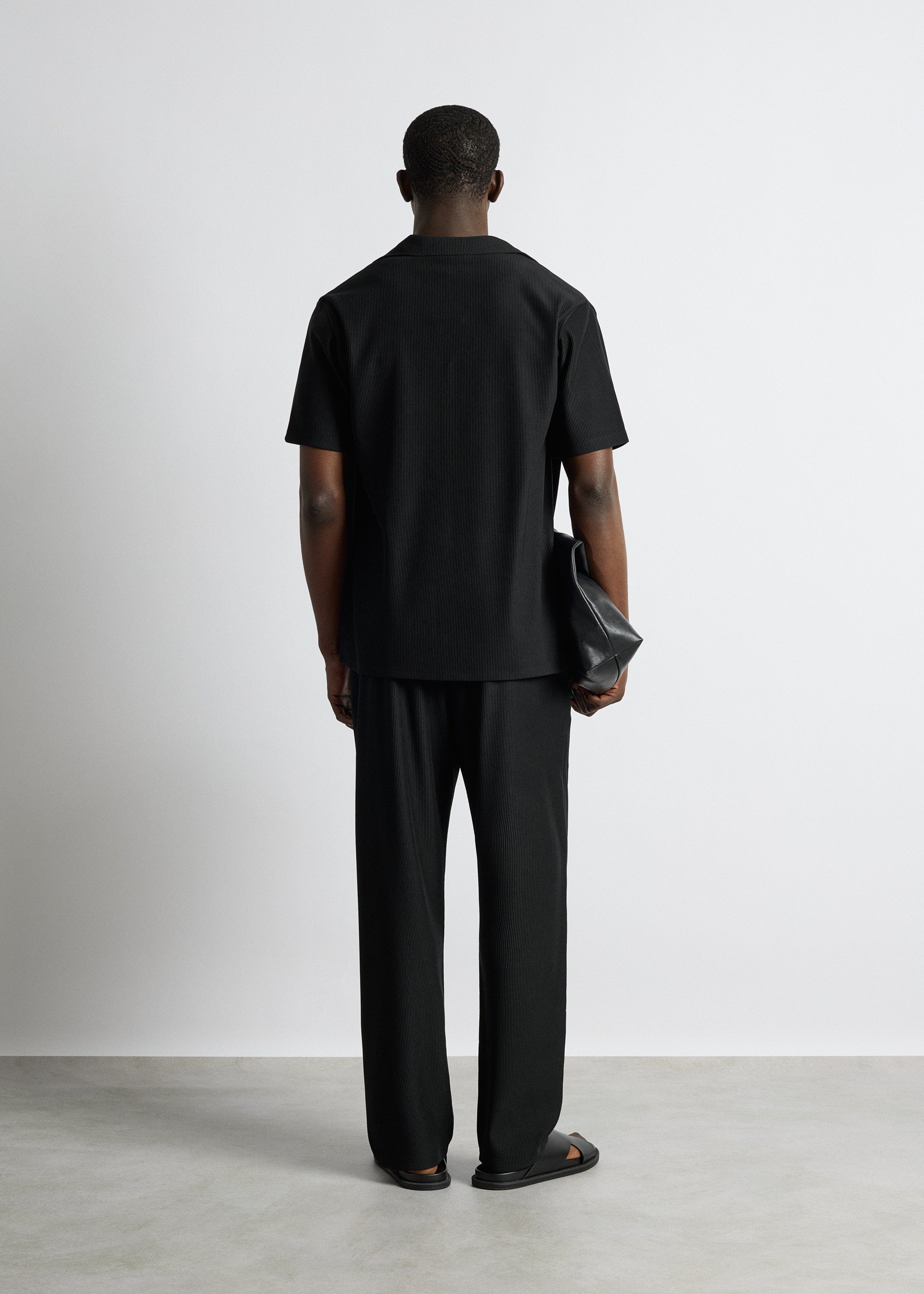 burocs-shirts-plissee-short-sleeve-shirt-hemd-schwarz image 6