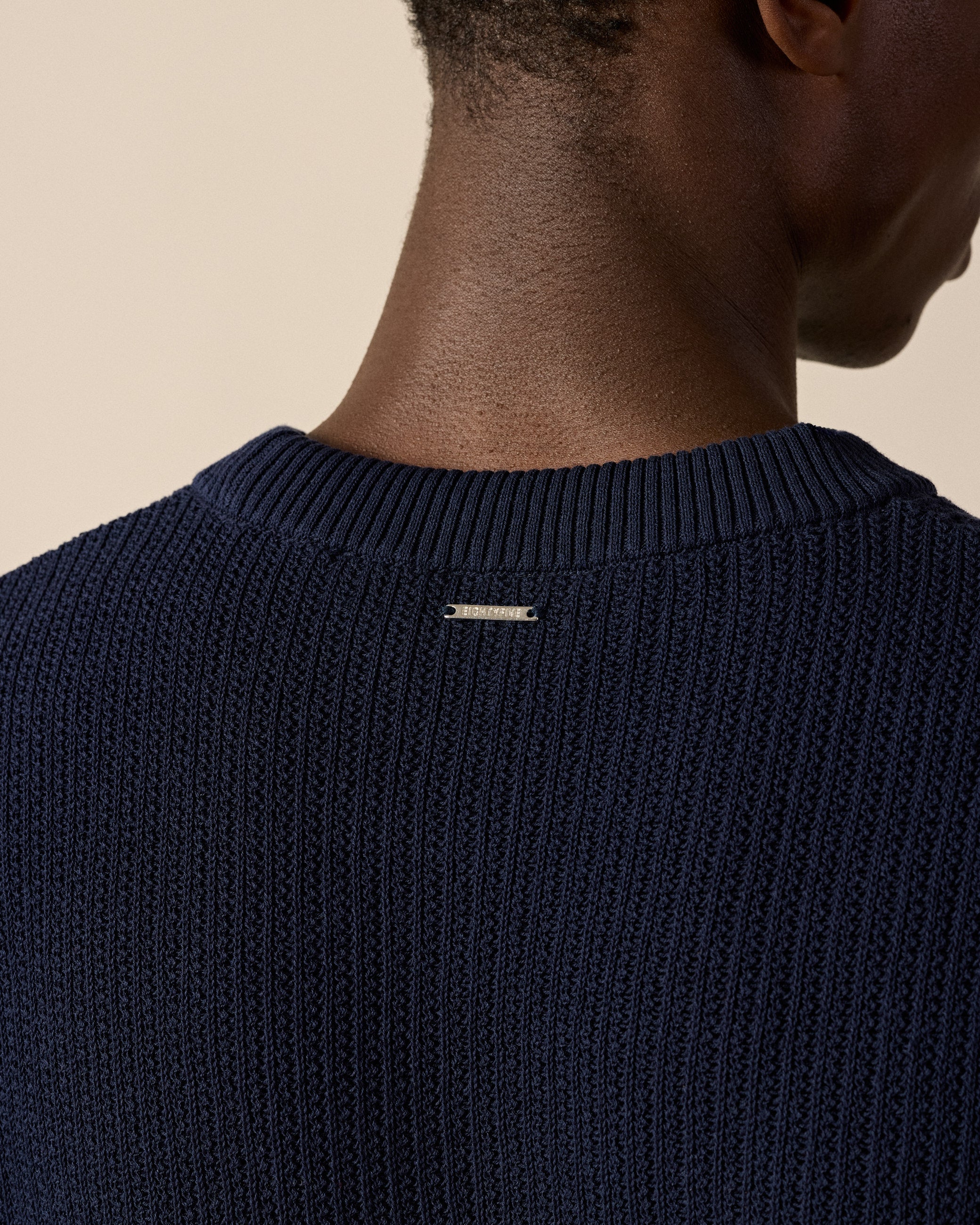 eightyfive-knit-tanktop-navy-oversized-fit image 7