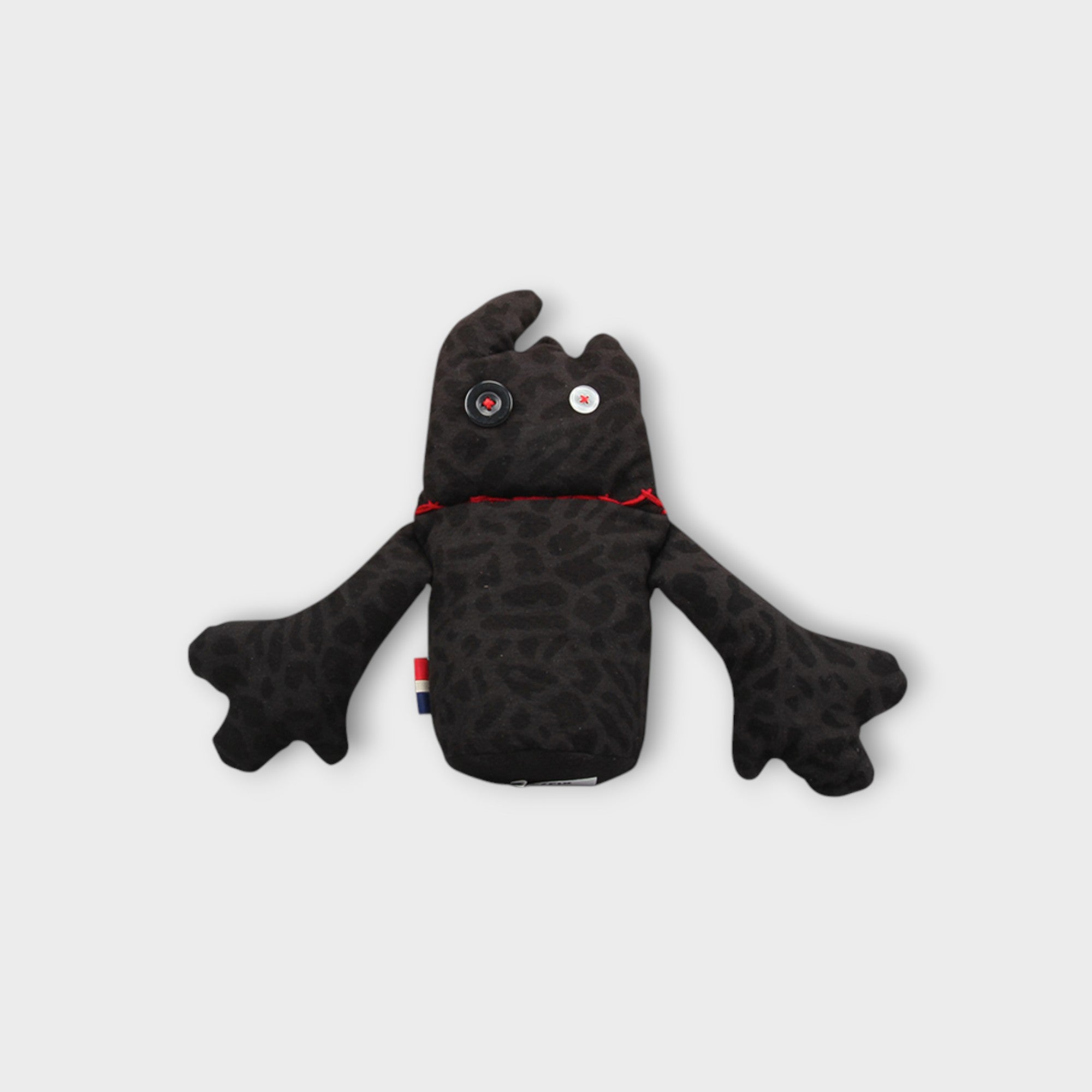 le-fix-kaj-figur-camo-schwarz-dekofigur-aus-baumwolle image 1