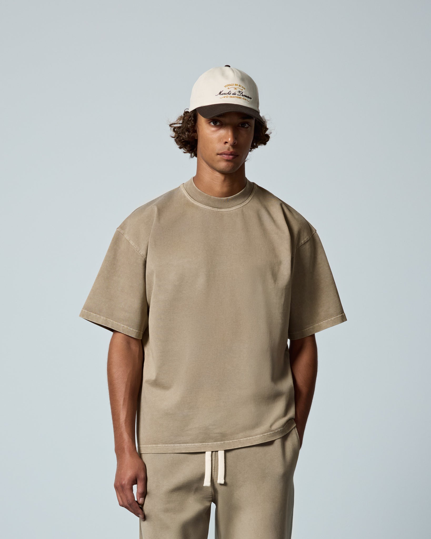 eightyfive-tops-signature-oversized-t-shirt-washed-taupe image 4