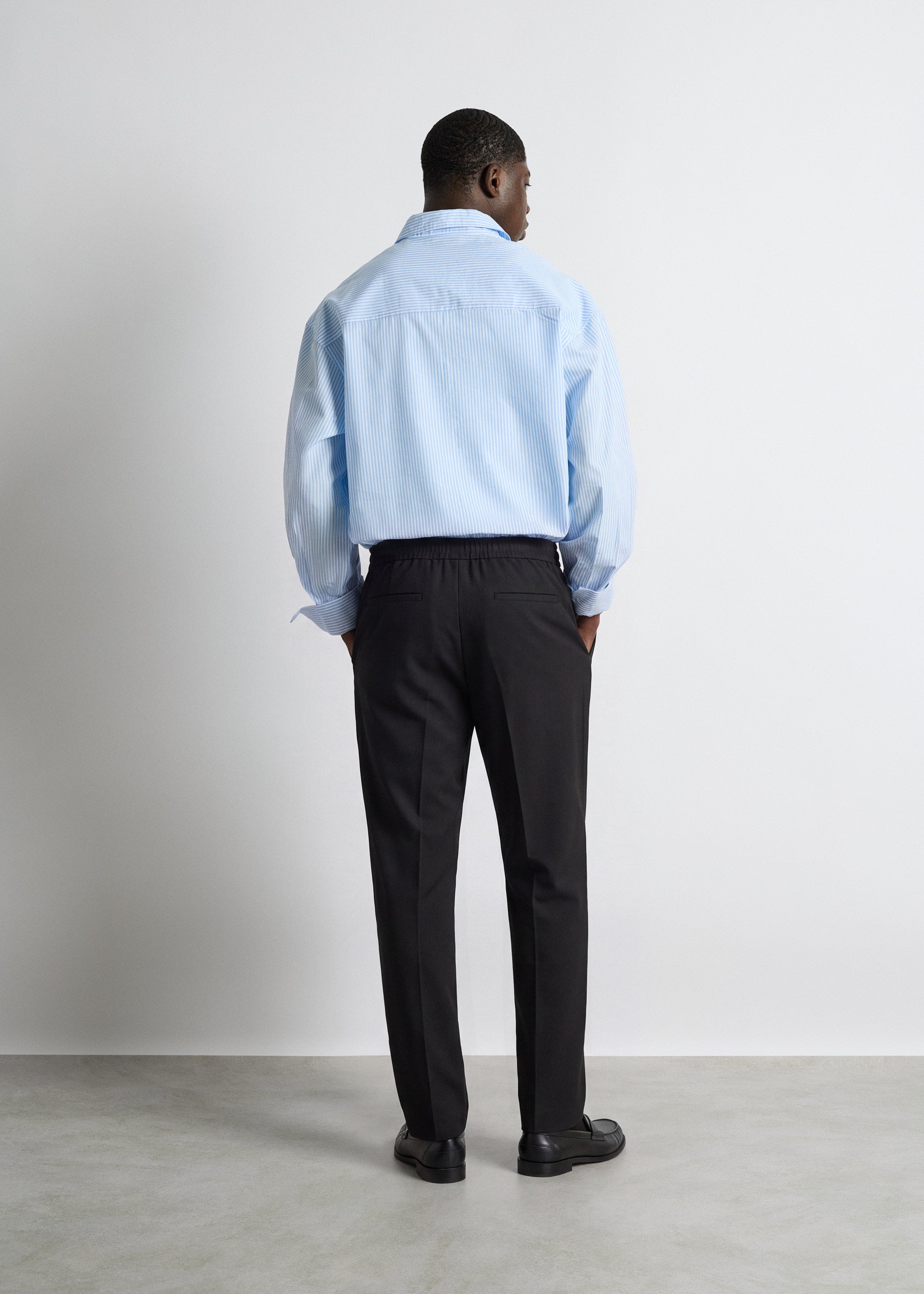 burocs-regular-pants-stoffhose-black-regular-fit-tunnelzug image 5