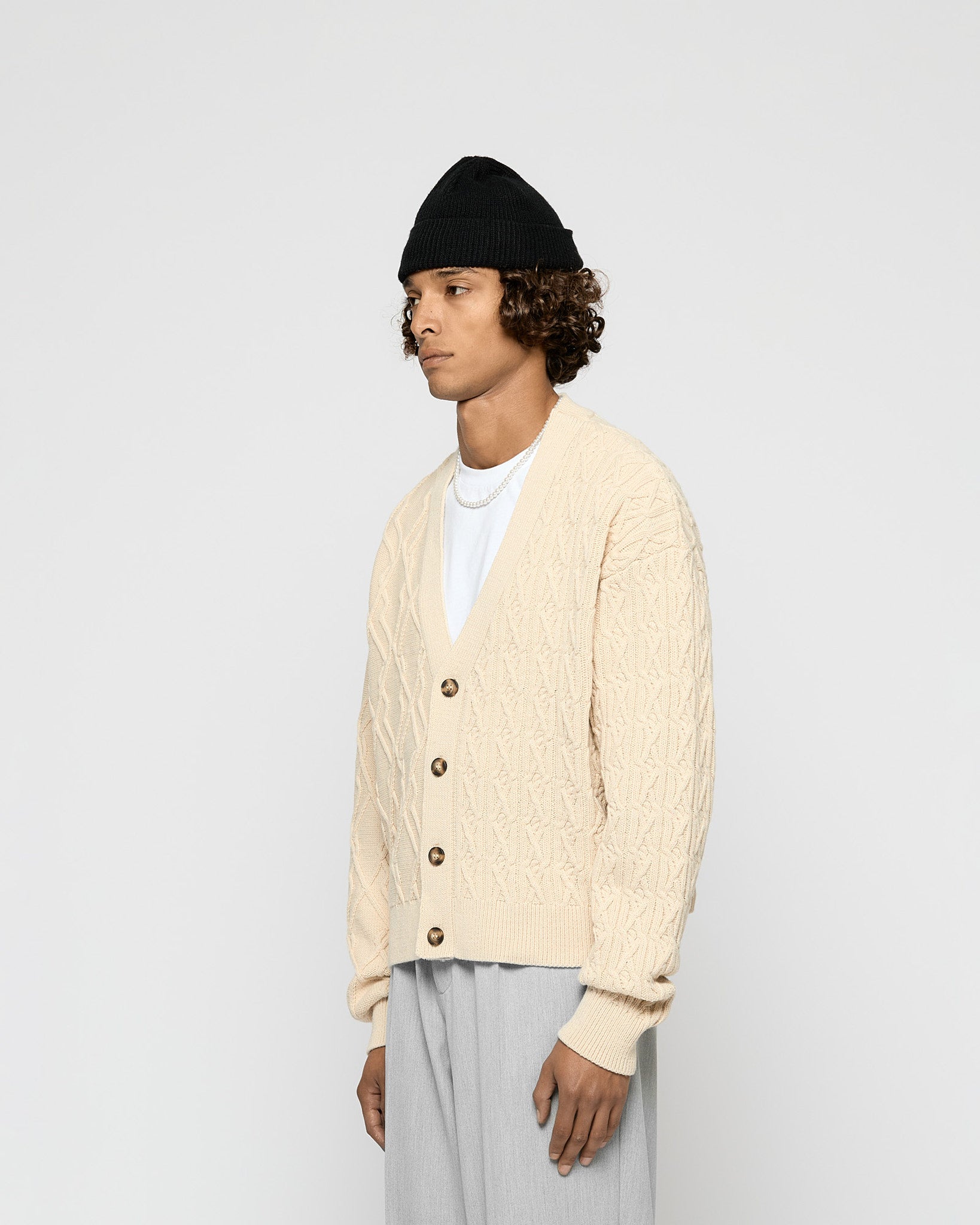eightyfive-wool-asymmetric-cardigan-beige-wolle image 4