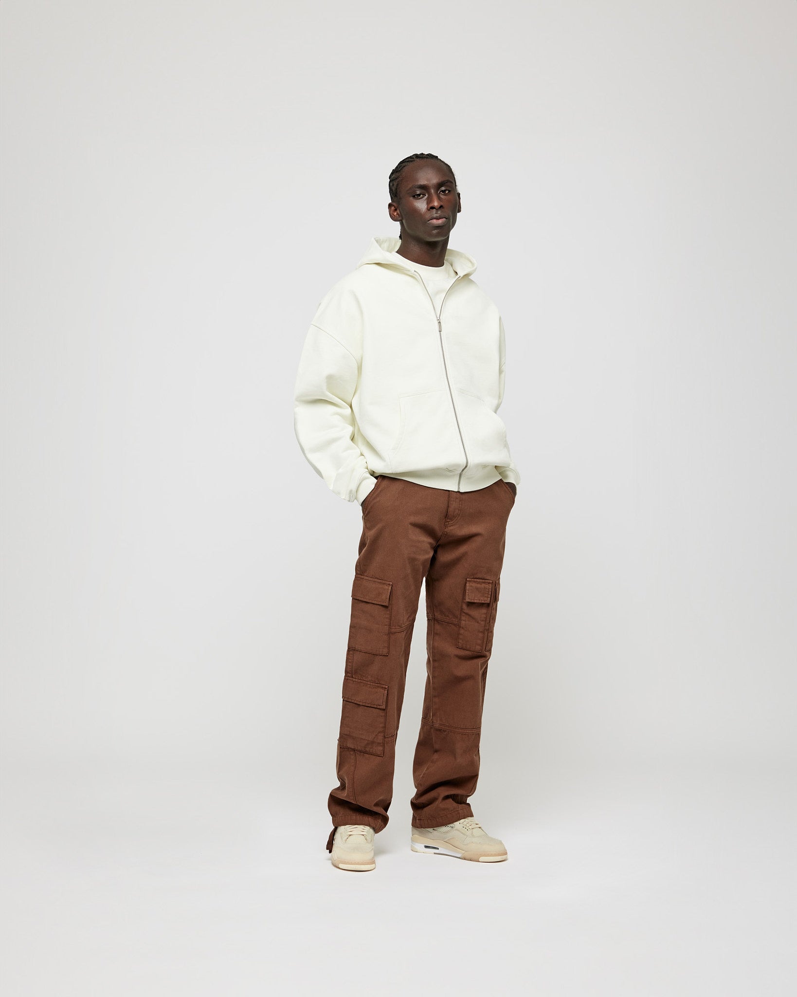 eightyfive-5-pocket-cargo-pants-brown-straight-fit image 5
