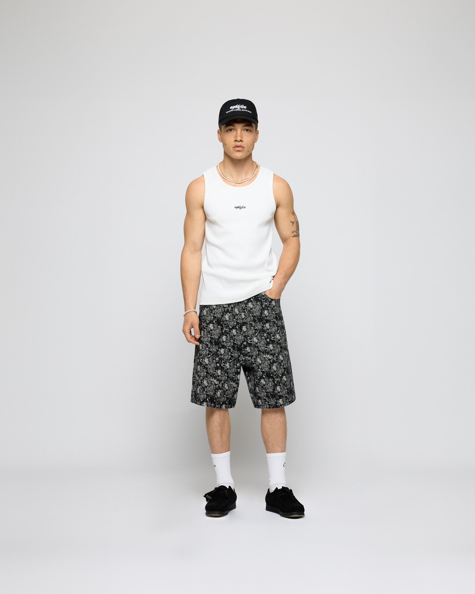 eightyfive-flower-jorts-jeansshorts-schwarz-baggy-fit image 5